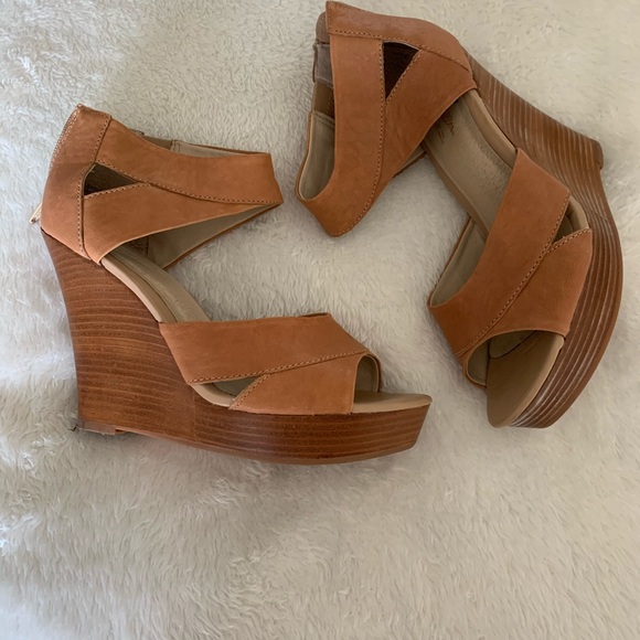 Seychelles Beige Risky Business Wedges size 10 - Picture 2 of 4